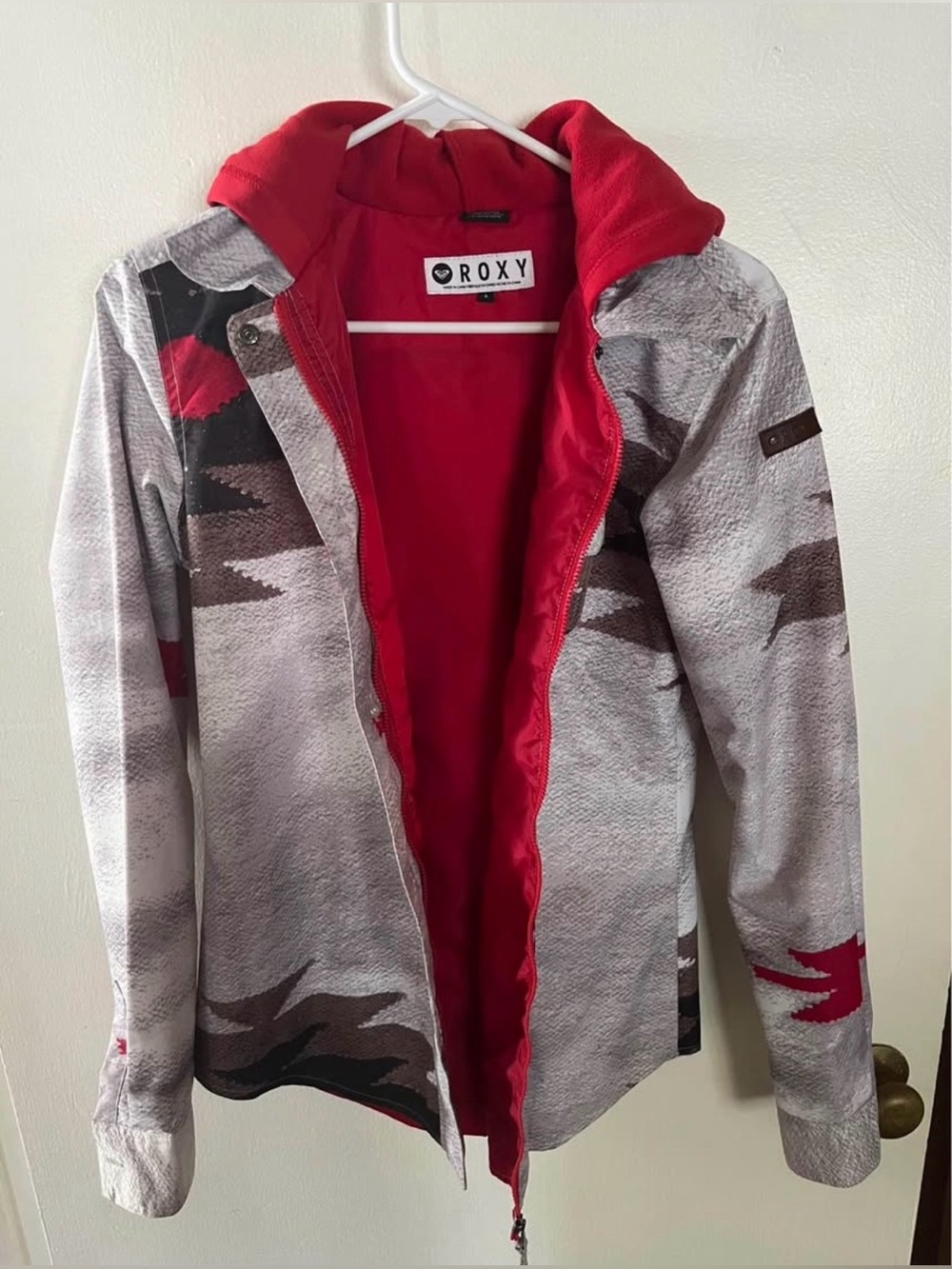 Roxy Red-Lined Lightweight Printed Water-resistant Jacket